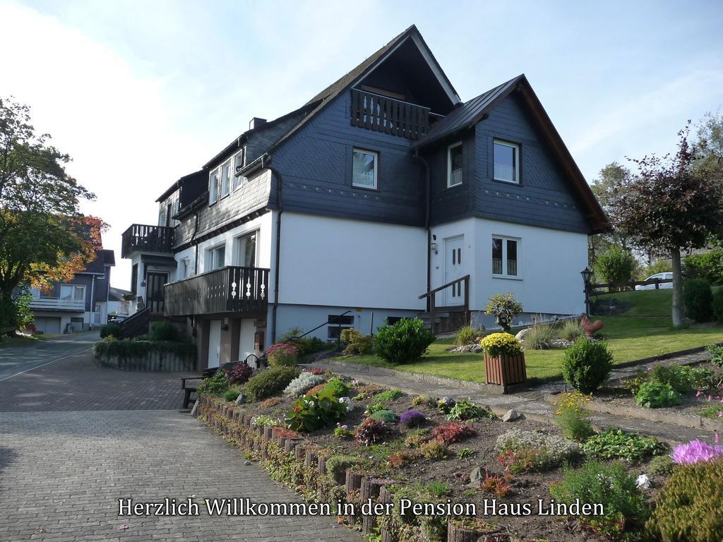 Pension Haus Linden Winterberg Exterior foto