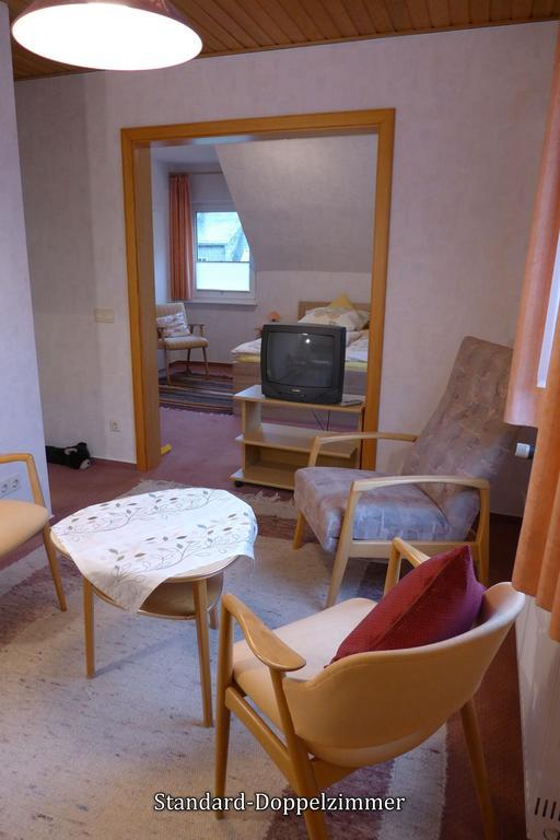 Pension Haus Linden Winterberg Exterior foto